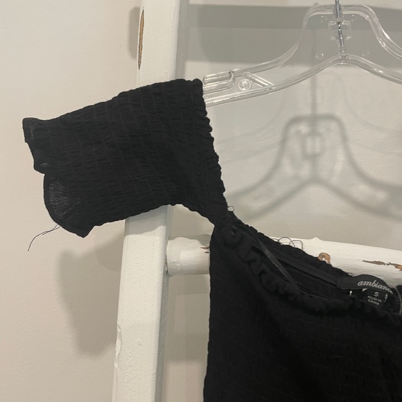 Ambiance Off the Shoulder Black Top / NWT - Picture 4 of 4